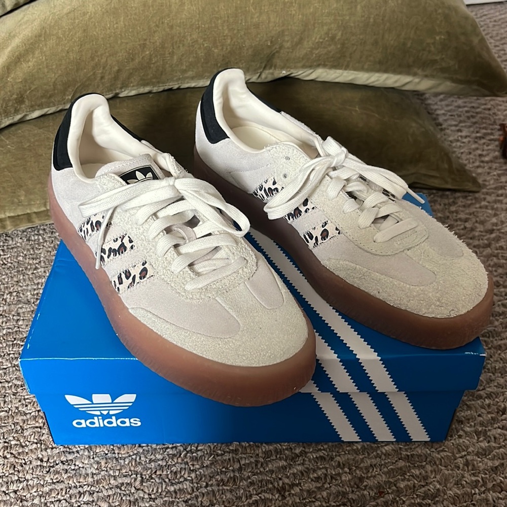 Adidas SAMBA special edition